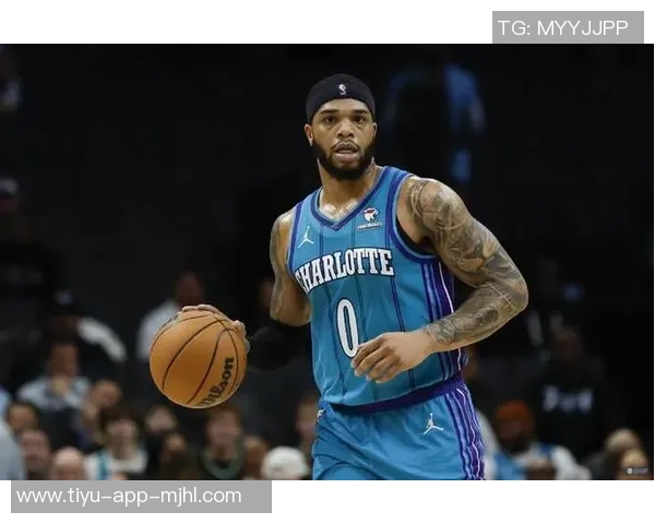 迈尔斯布里奇斯外线表现不佳21投8中贡献21分5篮板5助攻